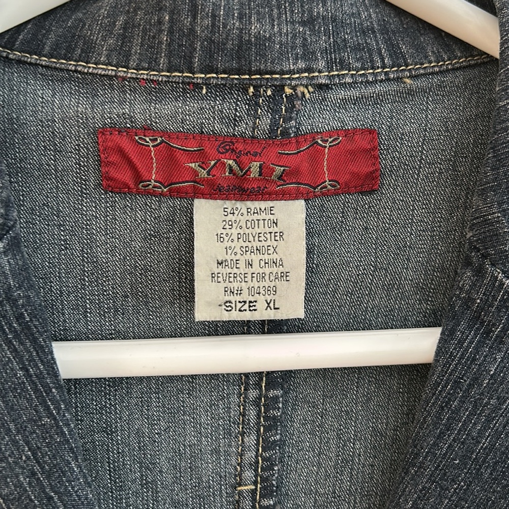 YMI Denim Jean Jacket Size XL - Picture 2 of 4